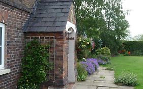 Birtles Farm Bed And Breakfast